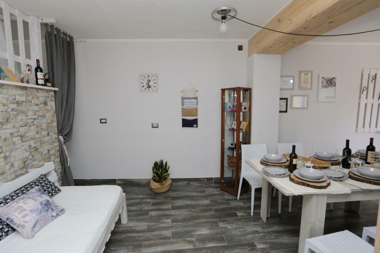 Casa Del Cicloturista Διαμέρισμα Santadi Εξωτερικό φωτογραφία